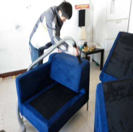 <a href=http://www.suqimo.com/ target=_blank class=infotextkey>廣州保潔公司</a>:椅子是怎么清洗的?